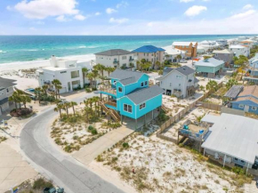 Blue Horizon at Pensacola Beach - Heated Pool, Across beach access, Beach gear, Dogs OK!